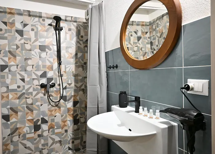 Dolce Loft Vicino Stazione Di Porta Susa Apartamento Turim